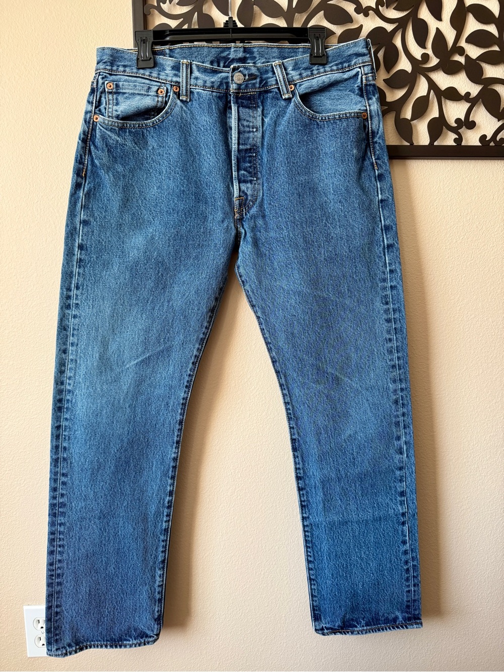 Levi's 501ās Classic Button Fly Straight Blue Denim Jeans